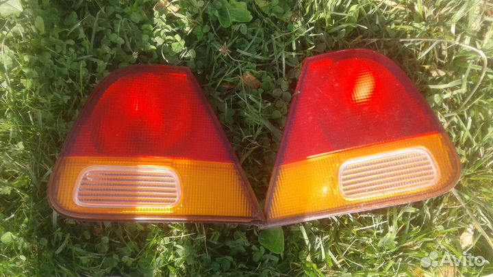 Mitsubishi carisma седан Фонари задние