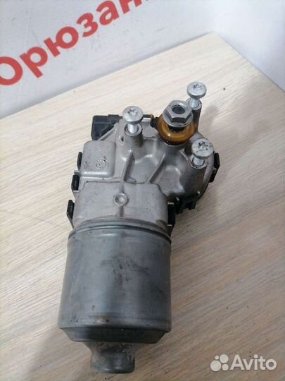 Мотор дворников Renault Logan