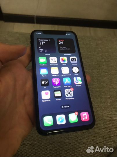 Телефон iPhone 10