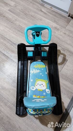 Детский снегокат