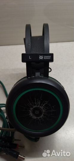 Наушники накладные проводные