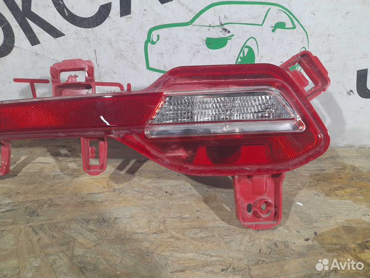 Фонарь противотуманный левый Hyundai Sonata 8