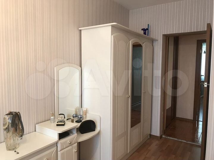 3-к. квартира, 54 м², 5/5 эт.
