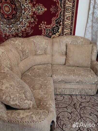 Угловой диван