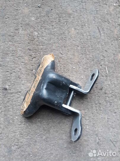 Прадо петля двери задней левой Prado 200