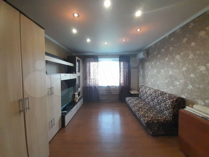 2-к. квартира, 50 м², 9/9 эт.