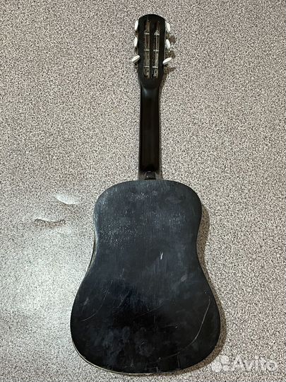 Классическая гитара 1/4 аккорд