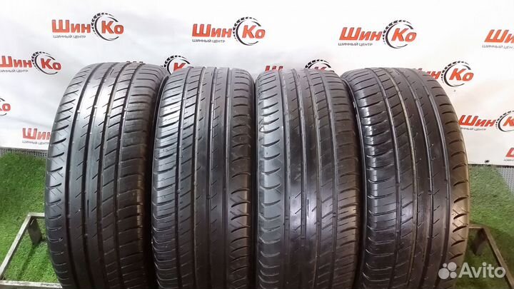 Viatti Strada Asimmetrico 215/50 R17