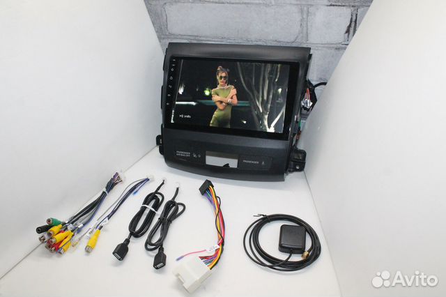 Магнитола Mitsubishi Outlander XL