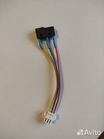 Микровыключатель для газовой колонки 3-хконтактный