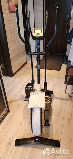 Эллиптический тренажер domyos