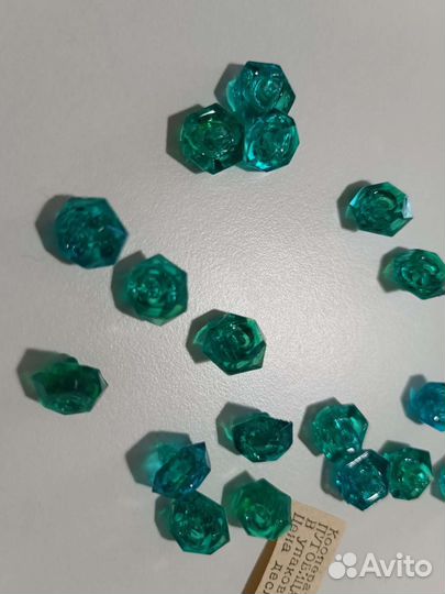 Пуговицы изумрудного цвета, ссср, цена за 10 штук
