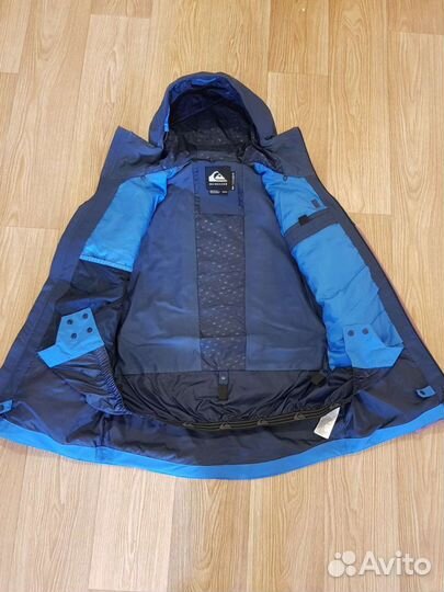 Сноубордическая куртка Quiksilver
