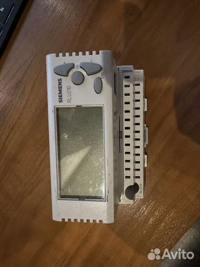 Контроллер Siemens RLU-210 (вентиляция и др)