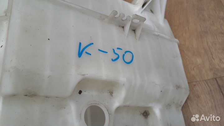 Бачок омывателя toyota Camry 50 55 2012