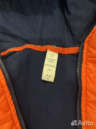 Жилет, безрукавка