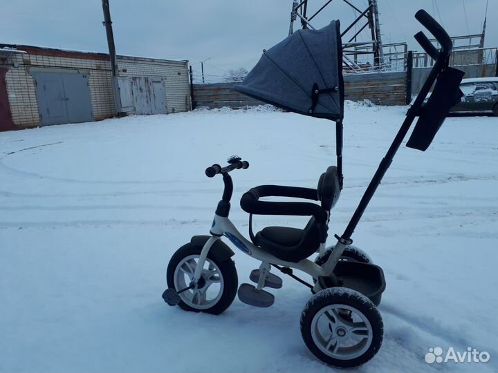 Детский трехколесный велосипед