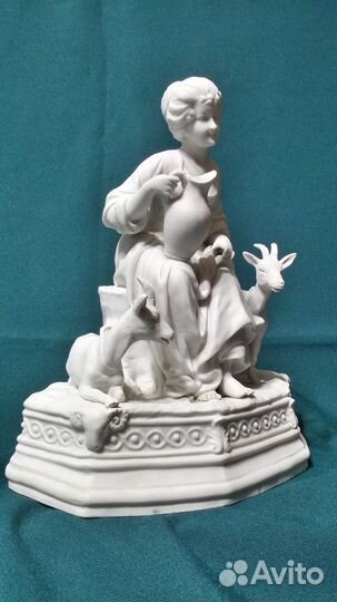 Статуэтка фарфор бисквит Германия 19 век