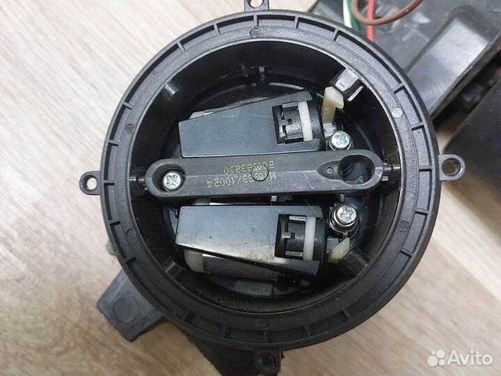 Крепление зеркала форд фокус 2