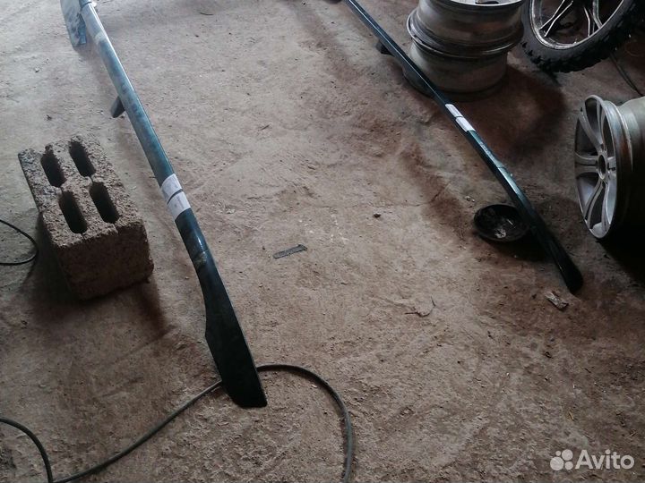 Спойлер на тойету калдину st195