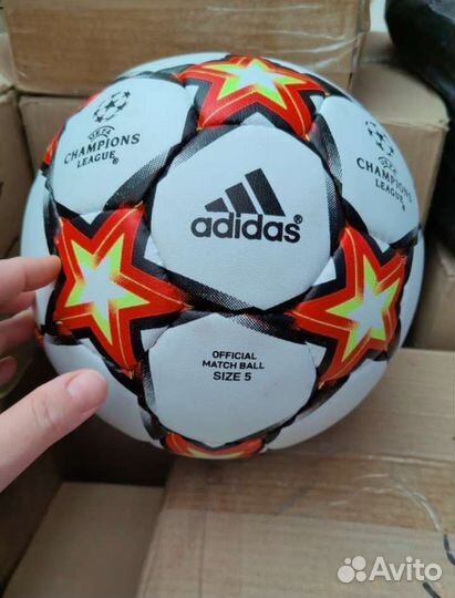 Футбольный мяч. (4 и 5) Новый