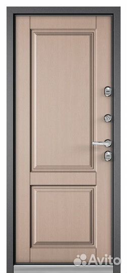 Дверь входная в дом