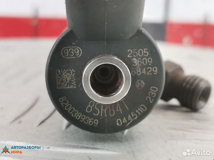 Форсунка Renault Laguna 2 рест. 2006 8200389369