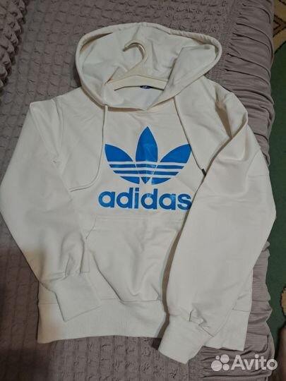 Спортивная кофта adidas