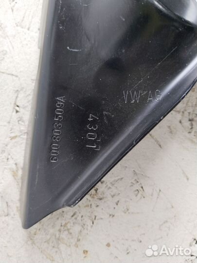 Соединитель боковой и задней панелей VW polo