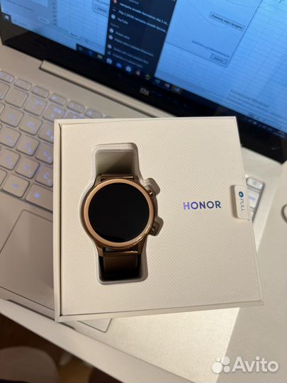 Смарт-часы honor Magic Watch 2 42 mm