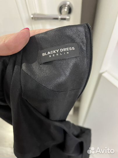 Платье Blacky Dress 44 размер
