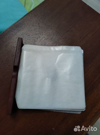 Коробка для хранения дисков