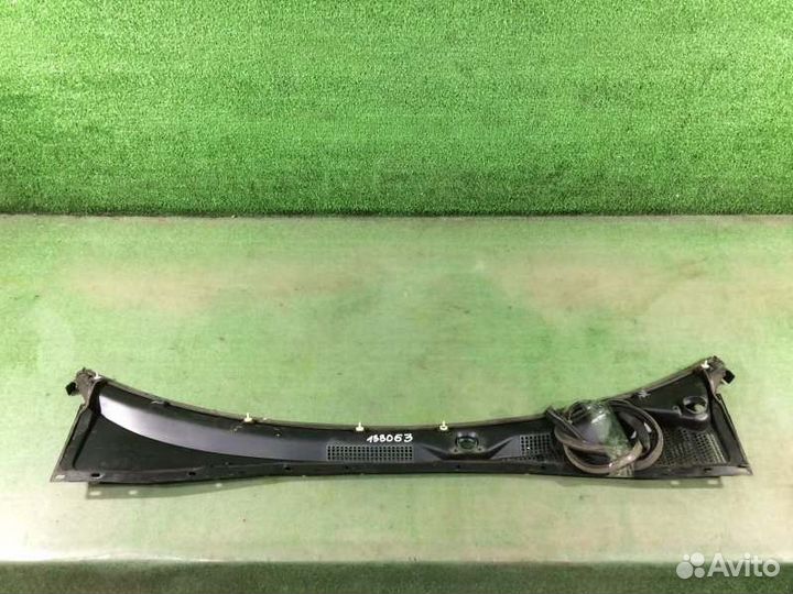 Решетка под лобовое стекло Subaru Impreza GG2