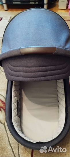 Коляска carrello Epica 2 в 1