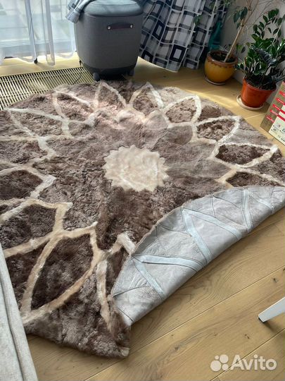 Ковер из натурального меха