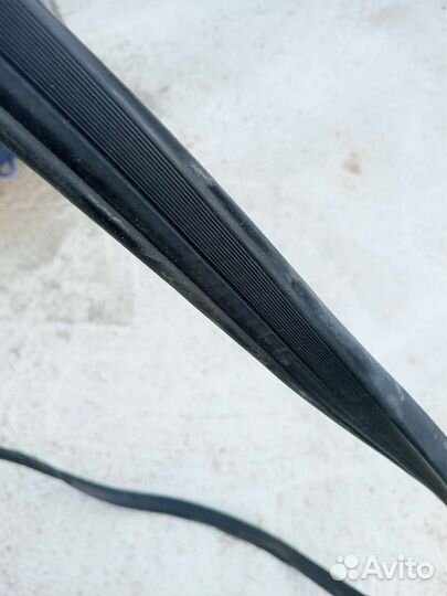 Уплотнитель двери калина, гранта