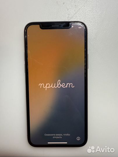 iPhone 11 Pro, 64 ГБ