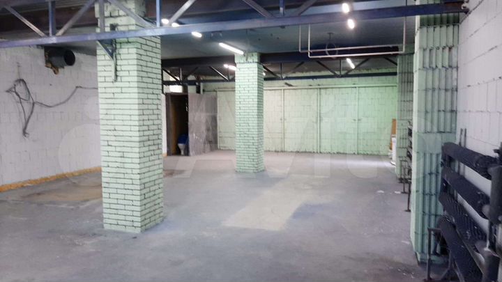 Склад, 243 м²