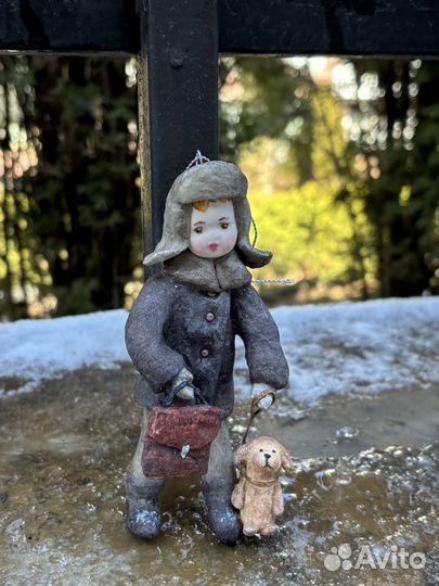 Ватная игрушка Мальчик с портфелем и собачкой