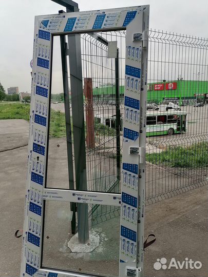 Пластиковые двери 90х210 мм