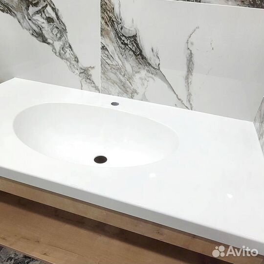 Столешница с раковиной для ванной