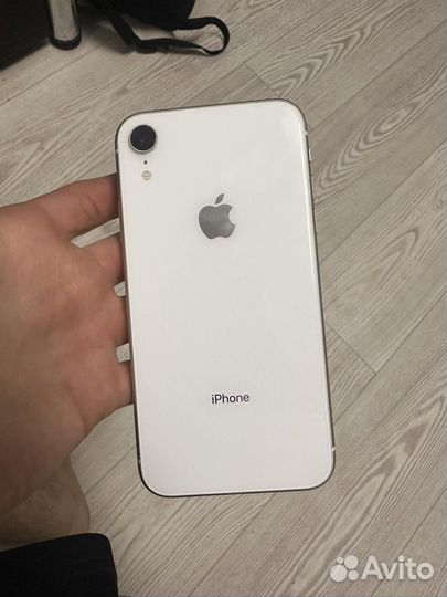 iPhone Xr 64gb белый