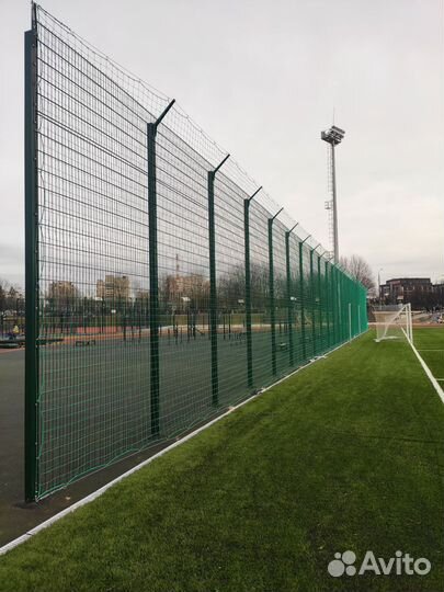 Сетка заградительная для спортплощадки