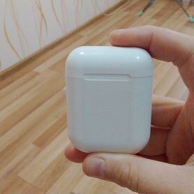 Беспроводные наушники apple airpods