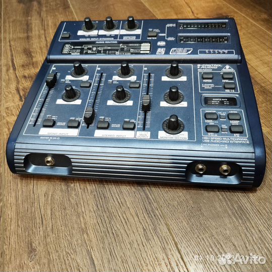 Behringer bca2000