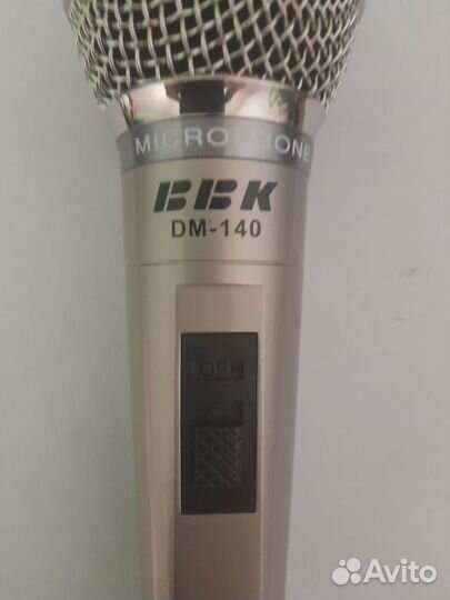 Микрофон BBK DM-140