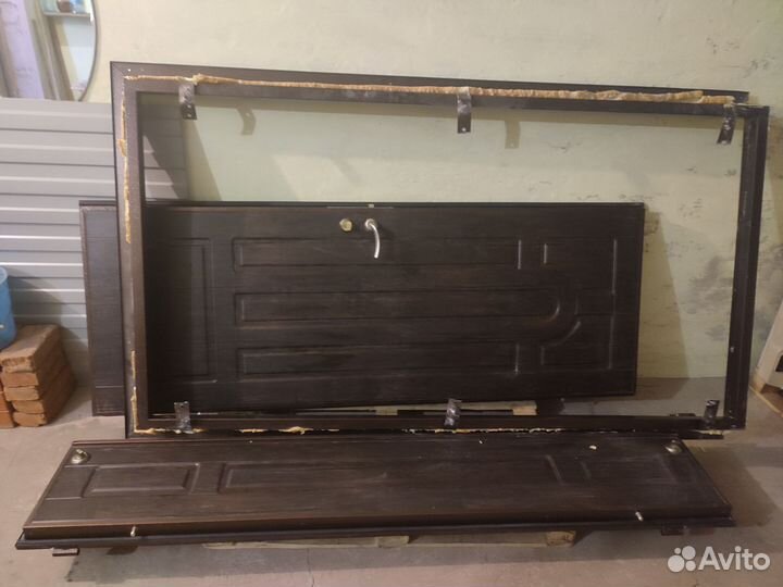 Дверь входная металлическая двустворчатая