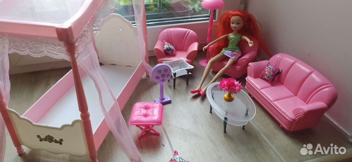 Мебель для кукол, Домик кукольный