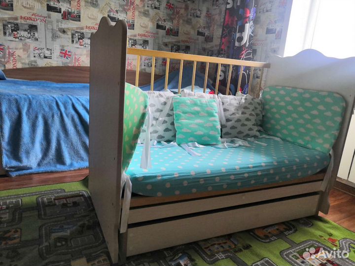 Детская кроватка