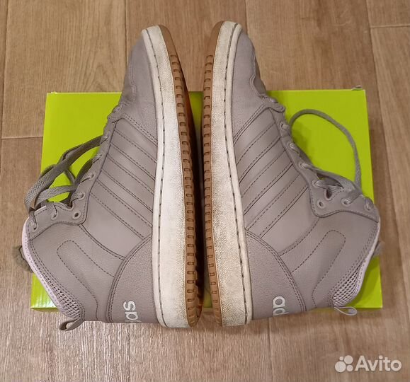 Ботинки женские утепленные Adidas